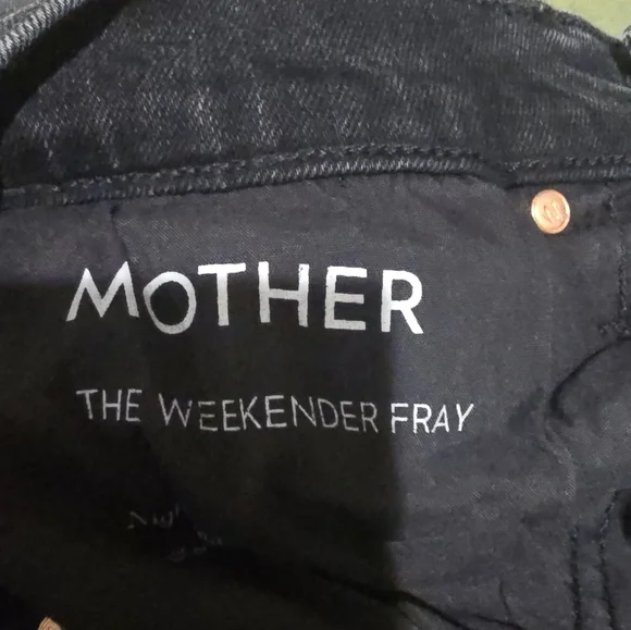 MOTHER The WEEKENDER Flare Jeans - Picture 2 of 4